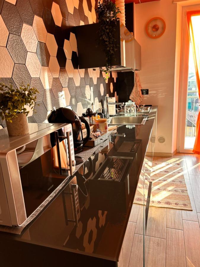 Bon Bon Del Centro No Ztl A Due Passi Da Piazza Alfieri Apartamento Asti Exterior foto